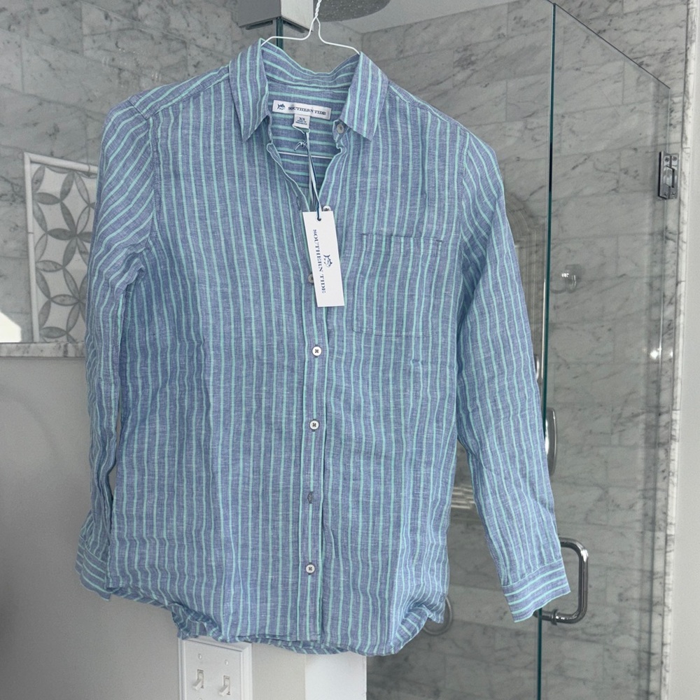 NWT-southern Tide linen shirt, XS Light Blue and White Striped Casual Shirt